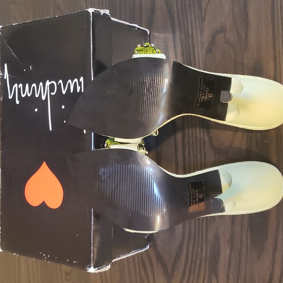 Luichiny High Heels Slip-on Sandals. NWT. Size 6. - Picture 4 of 5